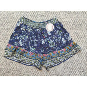 Umgee Women's Shorts Rayon Floral Botanical print Sz M Blue Multicolor Summer